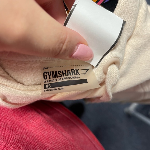 32. Gymshark Hoodie - Picture 4 of 4